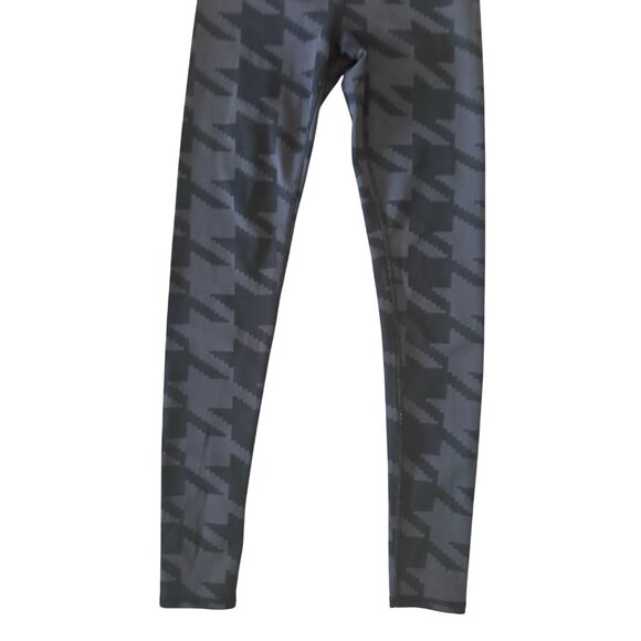 ALO Black Gray Houndstooth Leggings Size XS - Picture 5 of 8